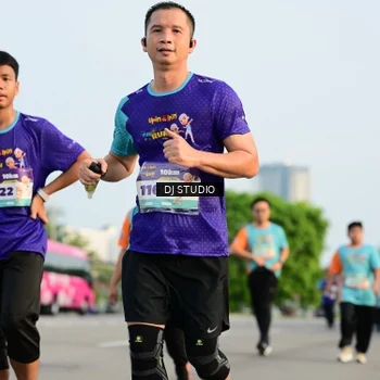 Runner Photo 8349364