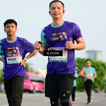 Runner Photo 8349372