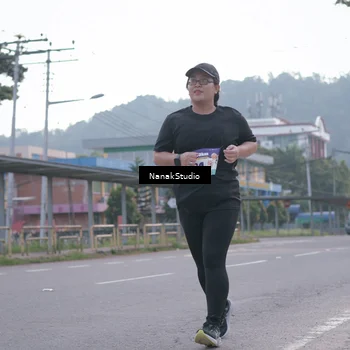 Runner Photo 8349394