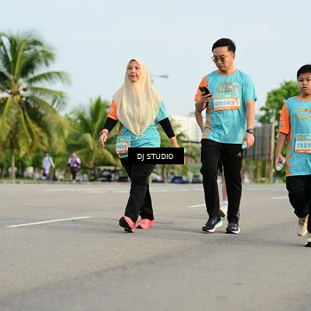 Runner Photo 8349396