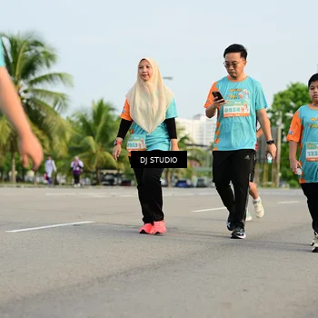 Runner Photo 8349397