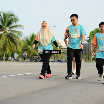 Runner Photo 8349399