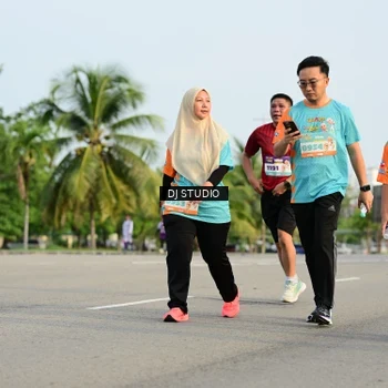 Runner Photo 8349405