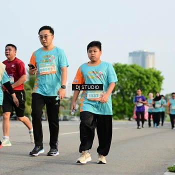 Runner Photo 8349406
