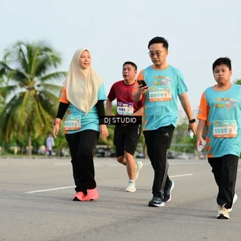 Runner Photo 8349407