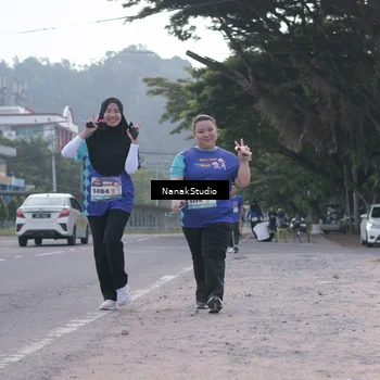 Runner Photo 8349415