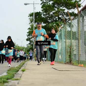 Runner Photo 8349437