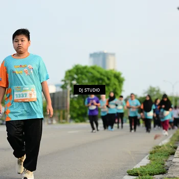 Runner Photo 8349440