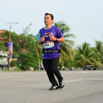 Runner Photo 8349447