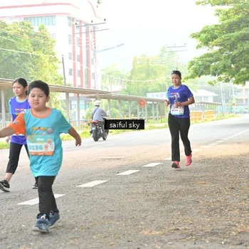 Runner Photo 8349462