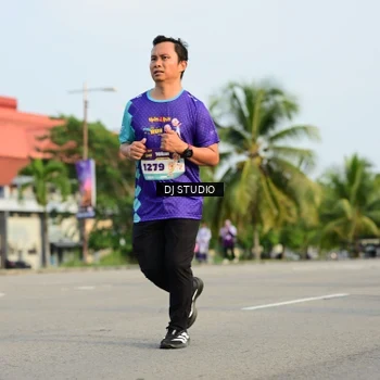 Runner Photo 8349465