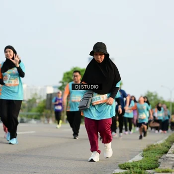 Runner Photo 8349468