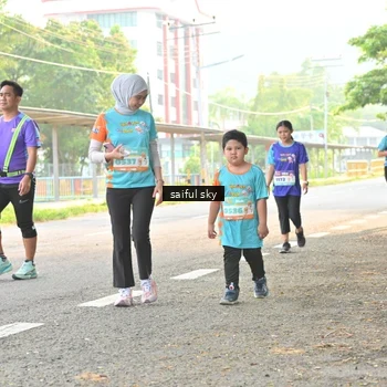 Runner Photo 8349477