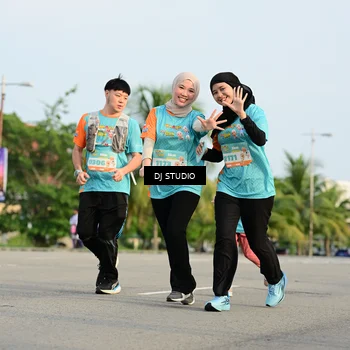 Runner Photo 8349478