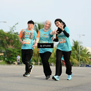 Runner Photo 8349479