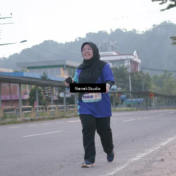Runner Photo 8349484