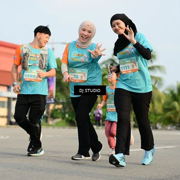 Runner Photo 8349494