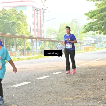 Runner Photo 8349495