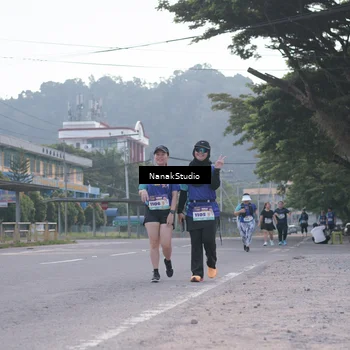 Runner Photo 8349505