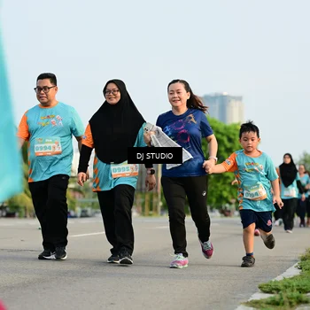 Runner Photo 8349509