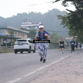 Runner Photo 8349532