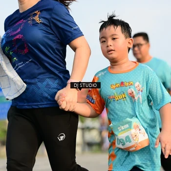 Runner Photo 8349533