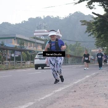 Runner Photo 8349536