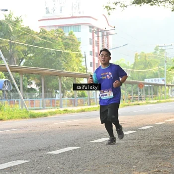 Runner Photo 8349545