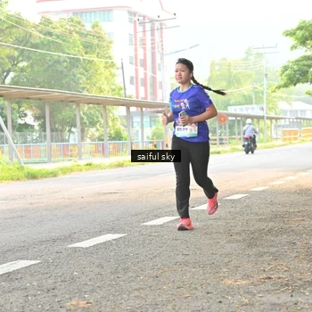 Runner Photo 8349546