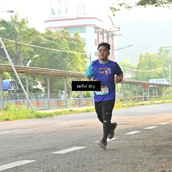 Runner Photo 8349550