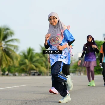 Runner Photo 8349569