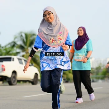 Runner Photo 8349572