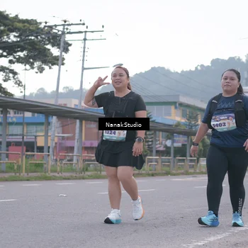 Runner Photo 8349584