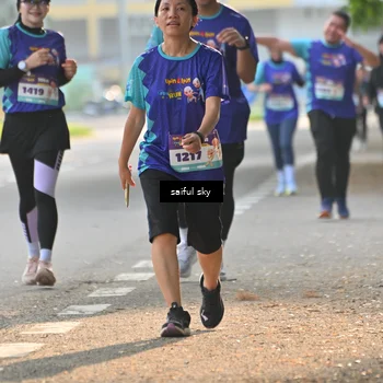 Runner Photo 8349586