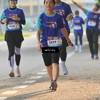 Runner Photo 8349592