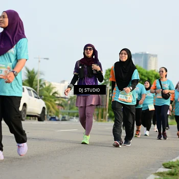 Runner Photo 8349599
