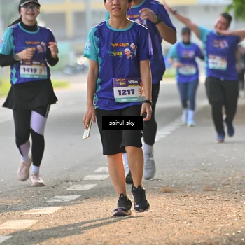 Runner Photo 8349621