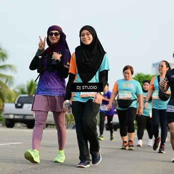 Runner Photo 8349624