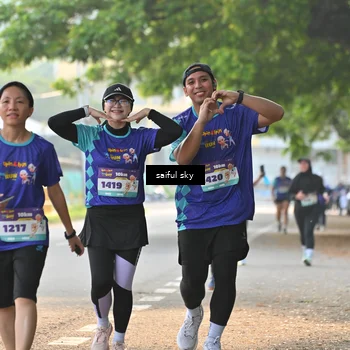 Runner Photo 8349631