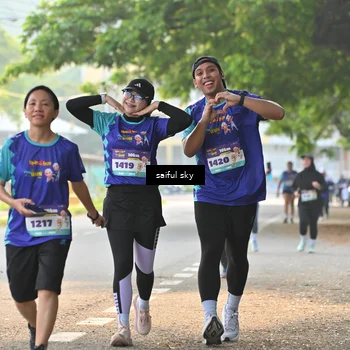 Runner Photo 8349633