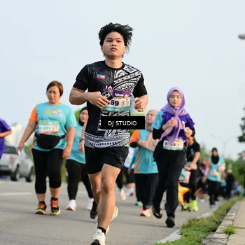 Runner Photo 8349641
