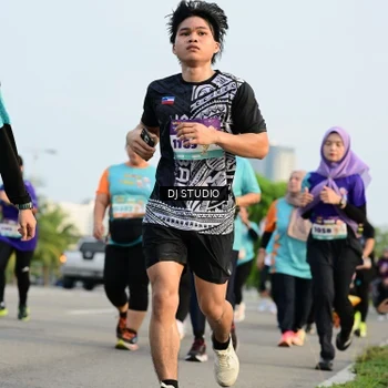 Runner Photo 8349644