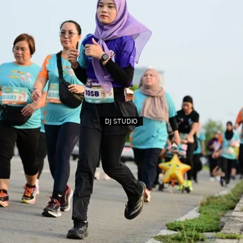 Runner Photo 8349656