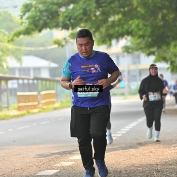 Runner Photo 8349687