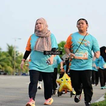 Runner Photo 8349689