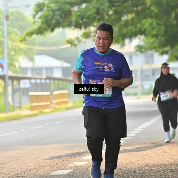 Runner Photo 8349697