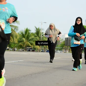 Runner Photo 8349702