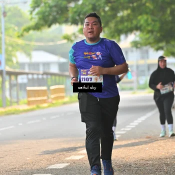 Runner Photo 8349704