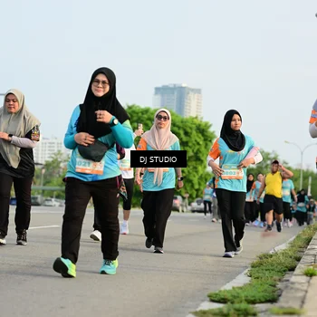 Runner Photo 8349708