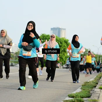 Runner Photo 8349714